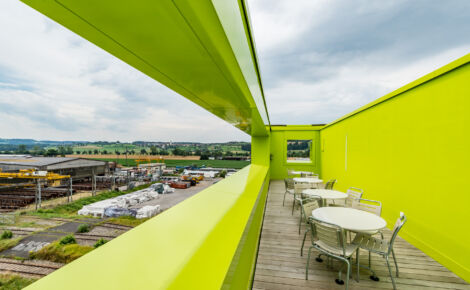 Dachterrasse mit Blick Richtung Knutwil